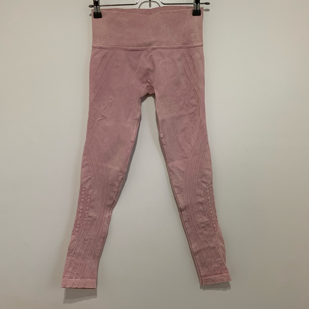 Soul Cycle X Nux leggings